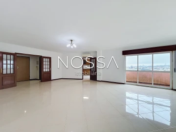 Apartamento T2 para Venda em Rio de Mouro