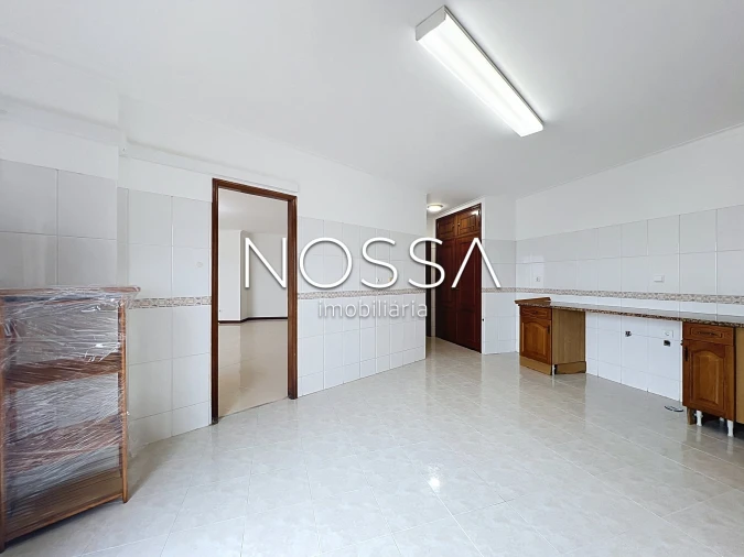Apartamento T2 para Venda em Rio de Mouro Foto 18