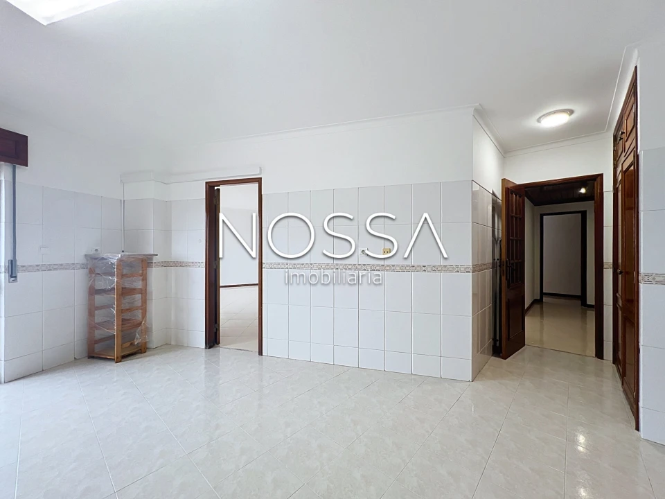 Apartamento T2 para Venda em Rio de Mouro Foto 20