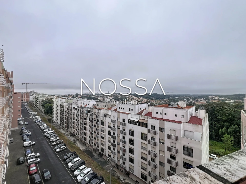 Apartamento T2 para Venda em Rio de Mouro Foto 15