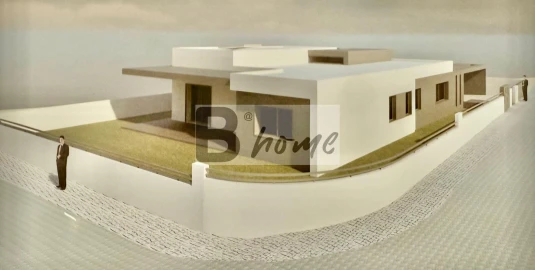 Moradia T3 para Venda em Charneca de Caparica e Sobreda