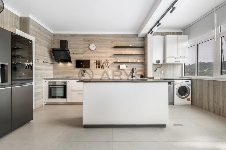 Apartamento T2 para Venda em Ferreiros, Prozelo e Besteiros Foto 7