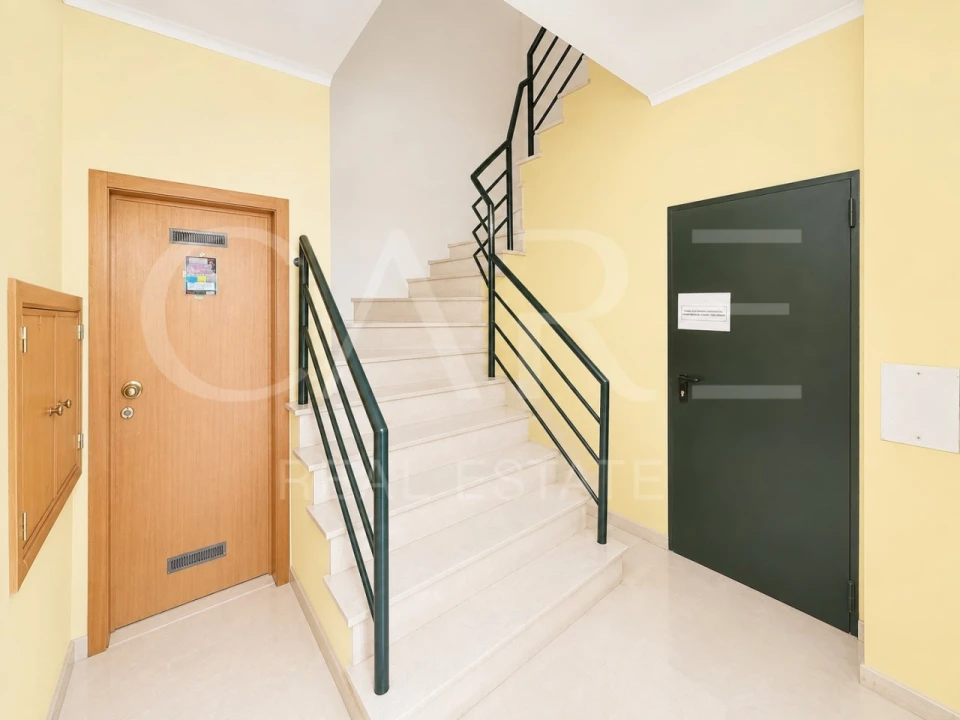 Apartamento T2 para Venda em Benfica Foto 19