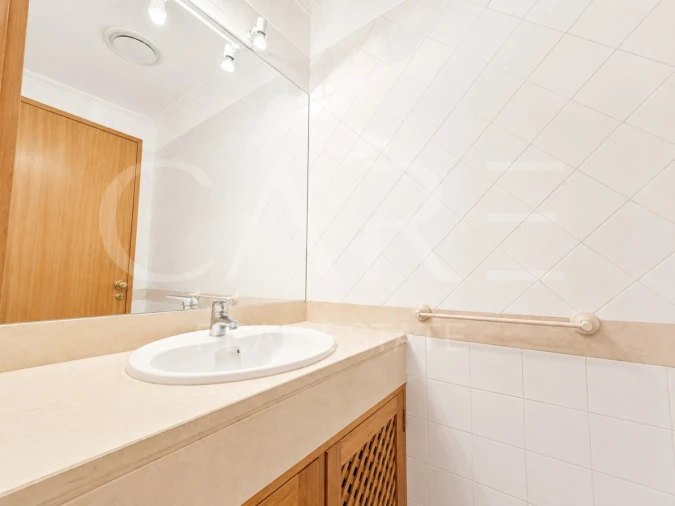 Apartamento T2 para Venda em Benfica Foto 9