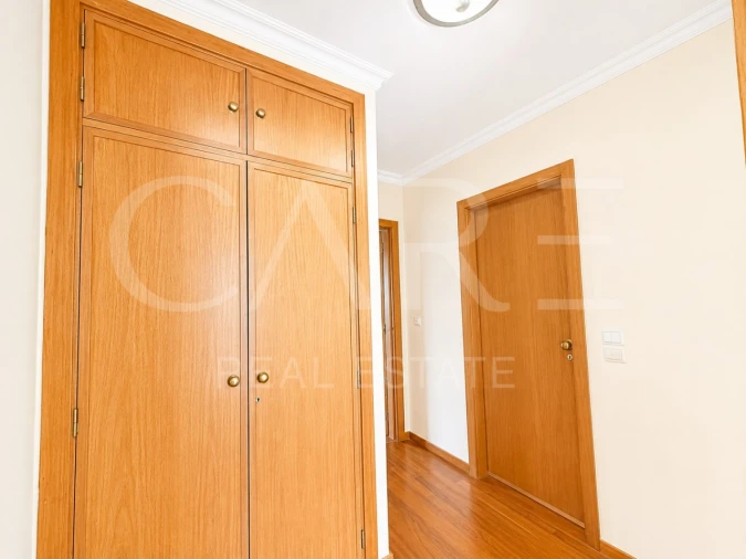 Apartamento T2 para Venda em Benfica Foto 14