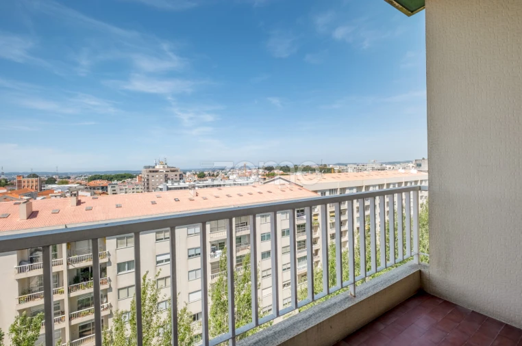 Apartamento T2 para Venda em Cedofeita, Santo Ildefonso, Sé, Miragaia, São Nicolau e Vitória Foto 16