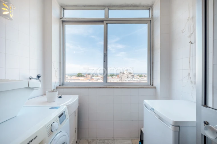 Apartamento T2 para Venda em Cedofeita, Santo Ildefonso, Sé, Miragaia, São Nicolau e Vitória Foto 22