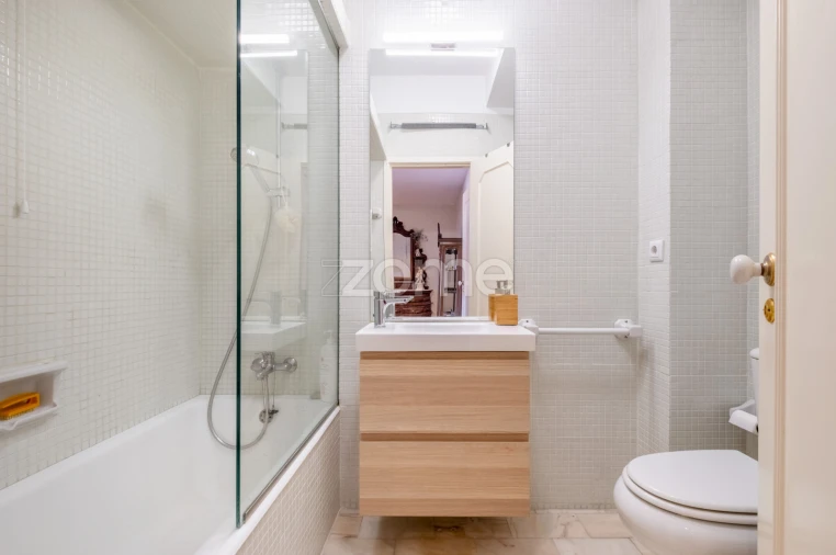 Apartamento T2 para Venda em Cedofeita, Santo Ildefonso, Sé, Miragaia, São Nicolau e Vitória Foto 25