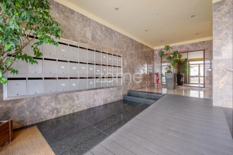 Apartamento T2 para Venda em Cedofeita, Santo Ildefonso, Sé, Miragaia, São Nicolau e Vitória Foto 41