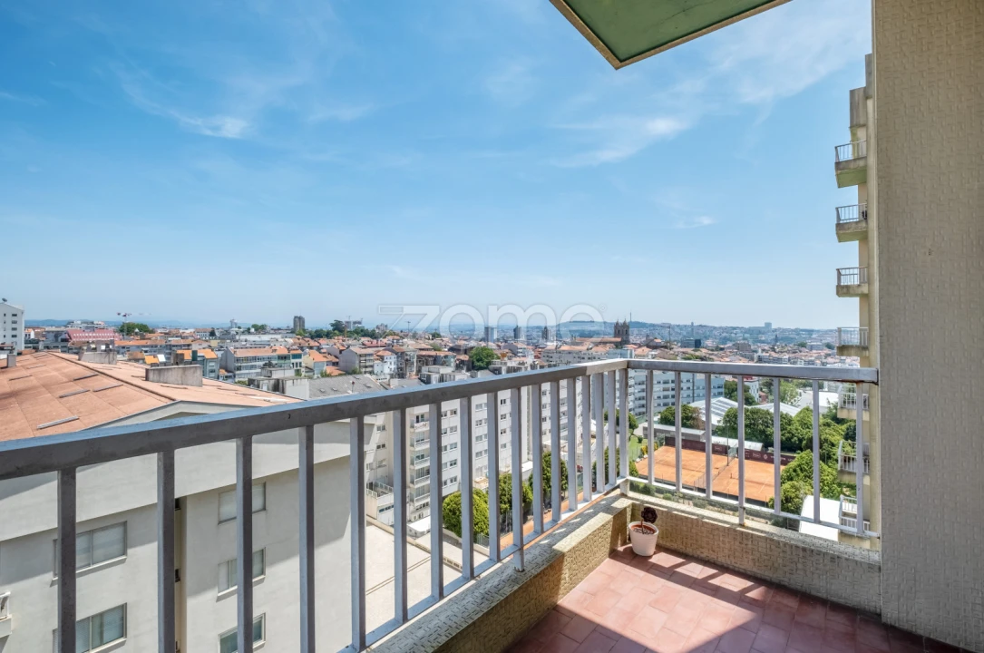 Apartamento T2 para Venda em Cedofeita, Santo Ildefonso, Sé, Miragaia, São Nicolau e Vitória Foto 29