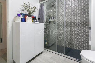 Apartamento T3 para Arrendamento em Nogueira e Silva Escura