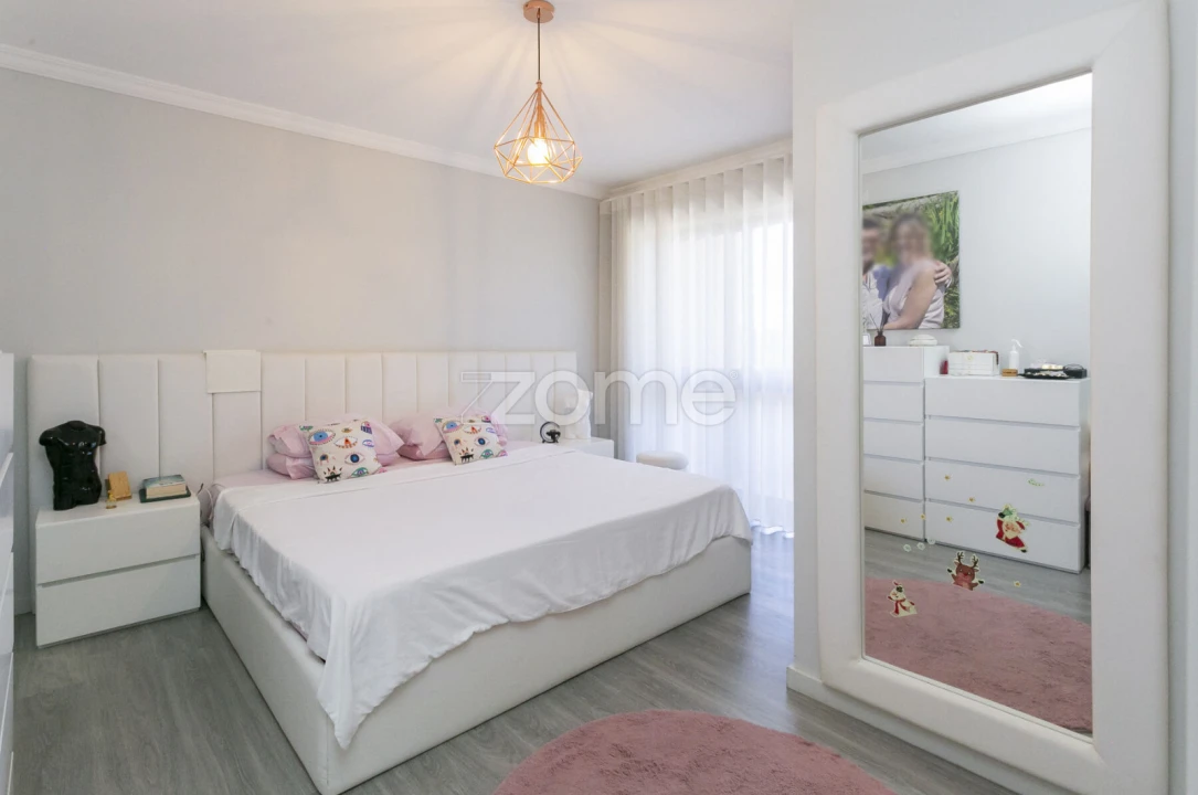 Apartamento T3 para Arrendamento em Nogueira e Silva Escura Foto 24