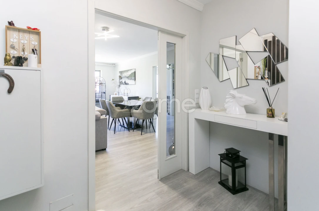 Apartamento T3 para Arrendamento em Nogueira e Silva Escura Foto 4