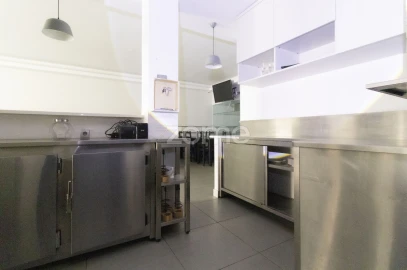 Negócio para Venda em Pousada de Saramagos