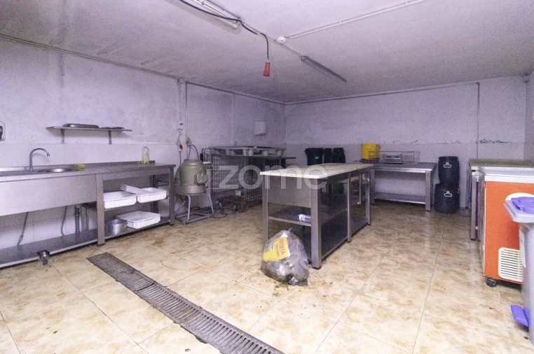 Negócio para Venda em Pousada de Saramagos Foto 47