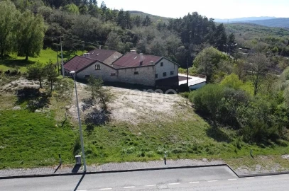 Terreno para Venda em Montalegre e Padroso