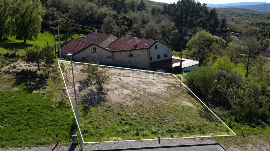 Terreno para Venda em Montalegre e Padroso