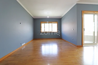 Apartamento T2 para Arrendamento em Custóias, Leça do Balio e Guifões