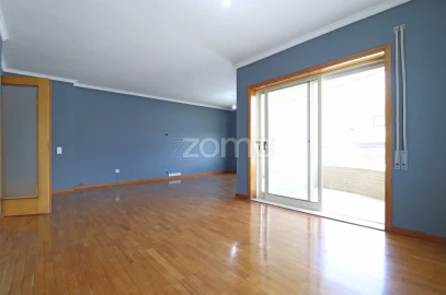 Apartamento T2 para Arrendamento em Custóias, Leça do Balio e Guifões