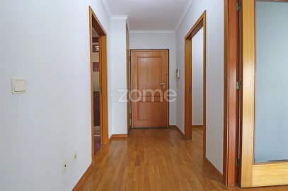 Apartamento T2 para Arrendamento em Custóias, Leça do Balio e Guifões