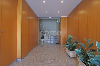 Apartamento T2 para Arrendamento em Custóias, Leça do Balio e Guifões