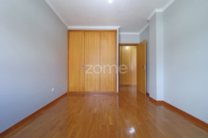 Apartamento T2 para Arrendamento em Custóias, Leça do Balio e Guifões