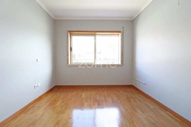 Apartamento T2 para Arrendamento em Custóias, Leça do Balio e Guifões Foto 2