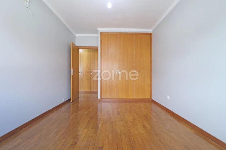 Apartamento T2 para Arrendamento em Custóias, Leça do Balio e Guifões Foto 3