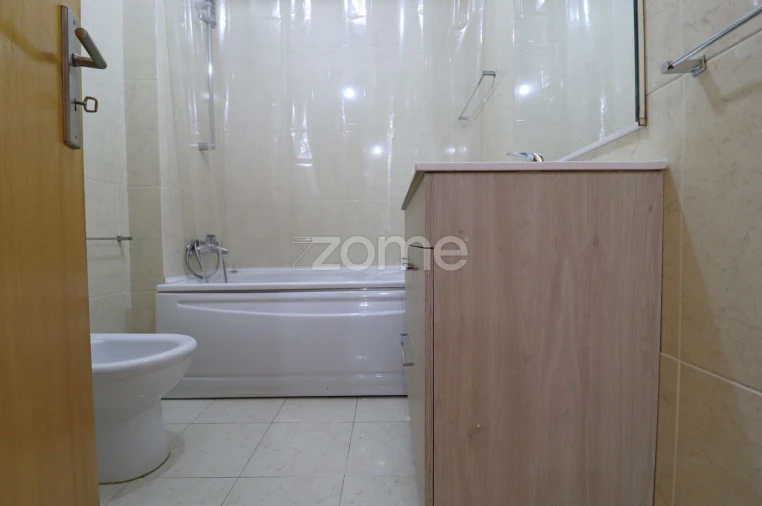 Apartamento T2 para Arrendamento em Custóias, Leça do Balio e Guifões Foto 7