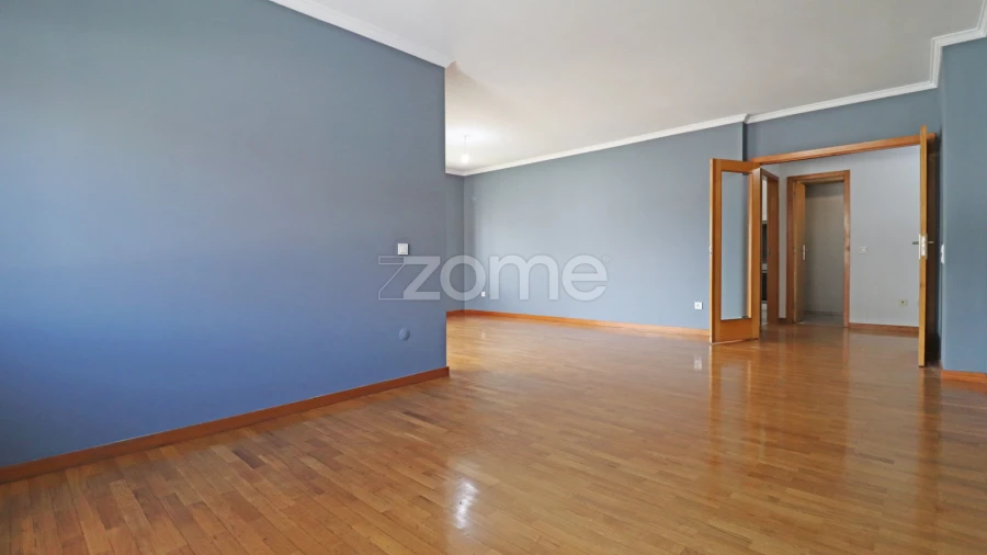 Apartamento T2 para Arrendamento em Custóias, Leça do Balio e Guifões