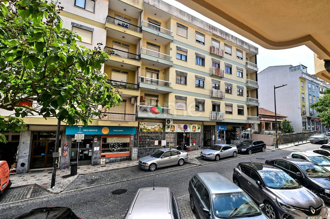 Apartamento T2 para Venda em Algueirão-Mem Martins Foto 19