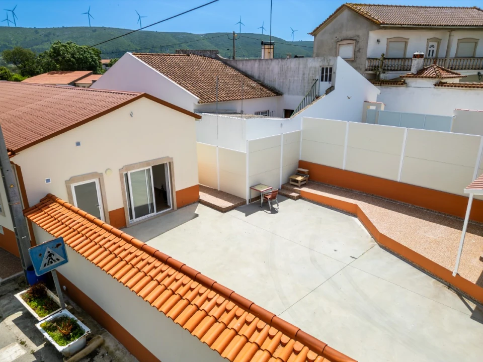 Moradia T3 para Venda em Alcobaça e Vestiaria Foto 37