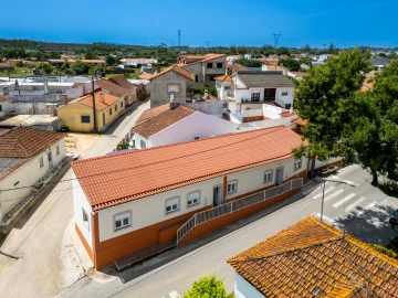Moradia T3 para Venda em Alcobaça e Vestiaria