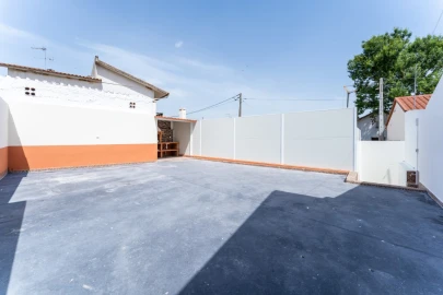Moradia T3 para Venda em Alcobaça e Vestiaria