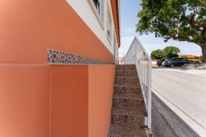 Moradia T3 para Venda em Alcobaça e Vestiaria