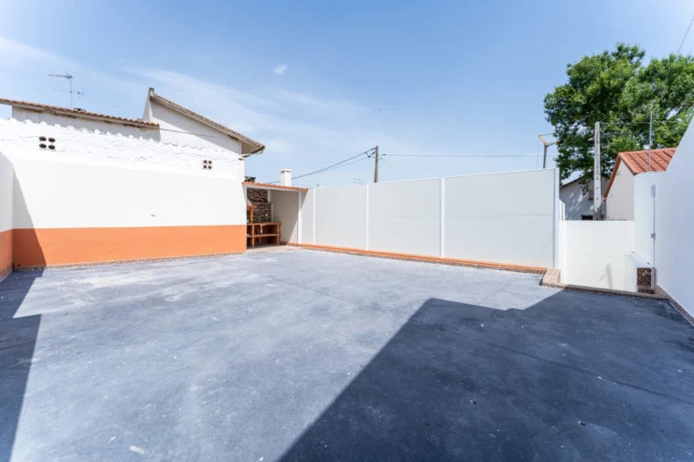 Moradia T3 para Venda em Alcobaça e Vestiaria Foto 31