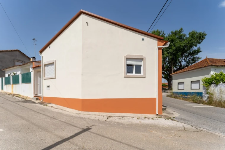 Moradia T3 para Venda em Alcobaça e Vestiaria Foto 43