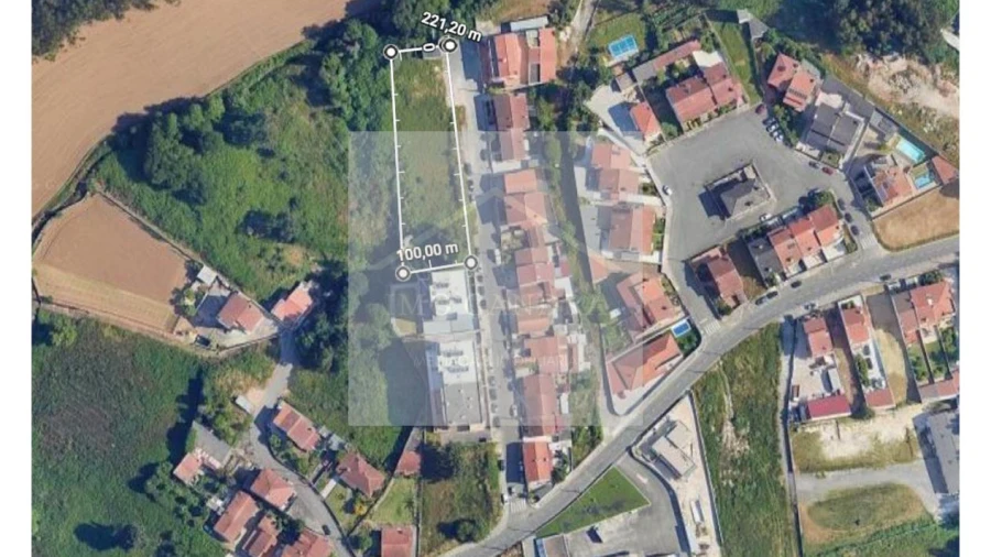 Terreno para Venda em Baguim do Monte (Rio Tinto)