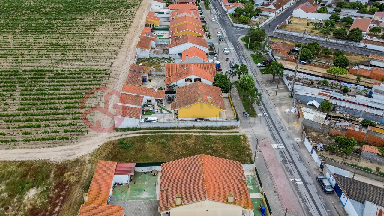 Moradia T3 para Venda em Muge Foto 6