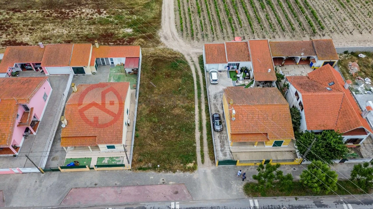 Moradia T3 para Venda em Muge Foto 7