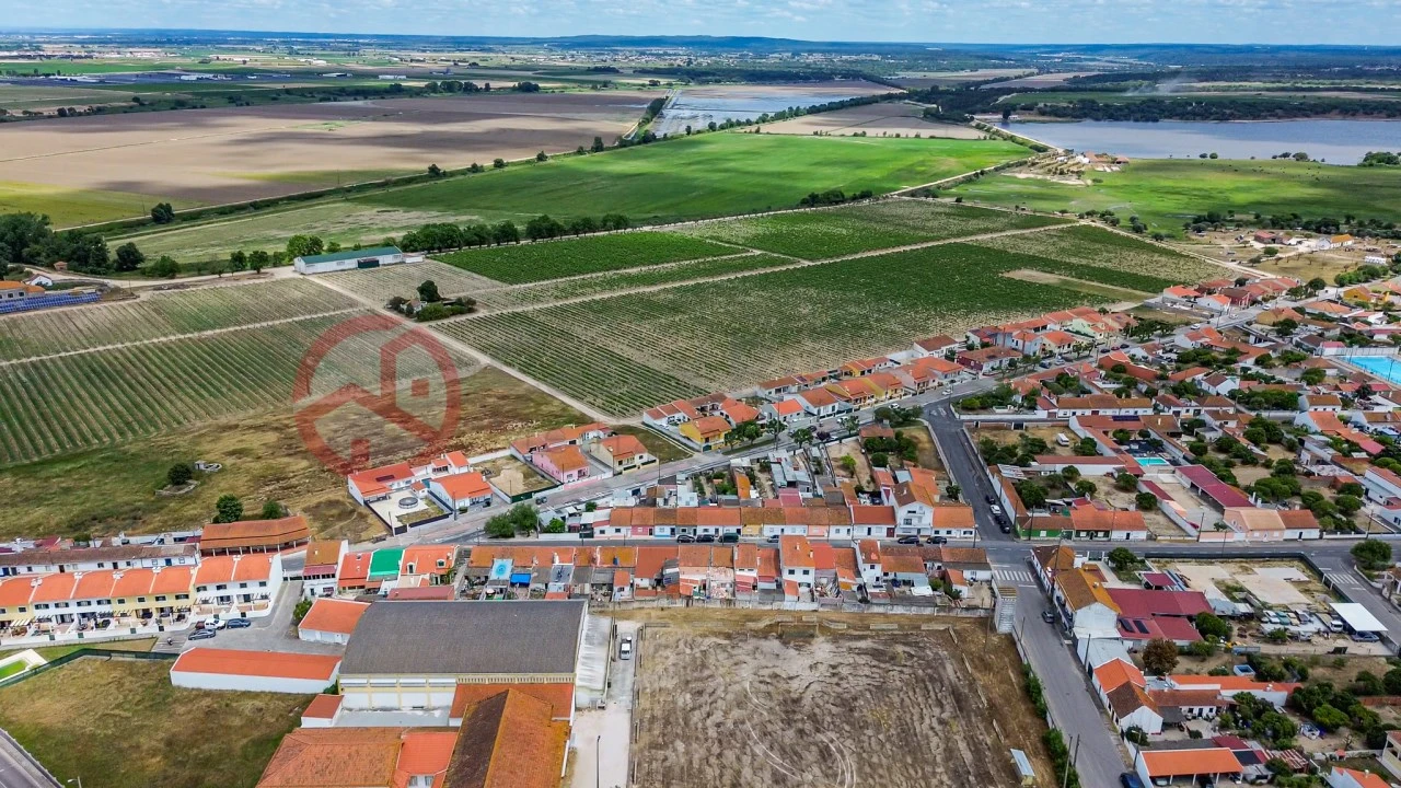 Moradia T3 para Venda em Muge Foto 28