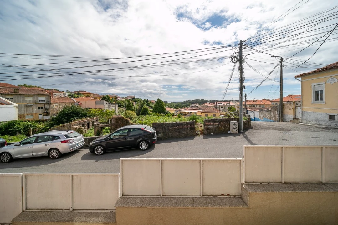 Moradia T4 para Venda em Madalena Foto 56