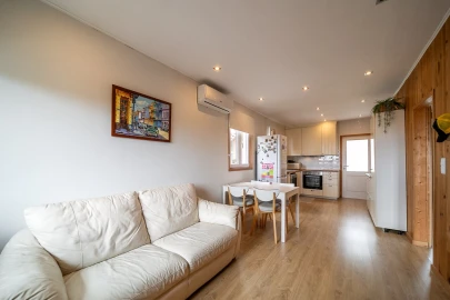 Moradia T4 para Venda em Madalena