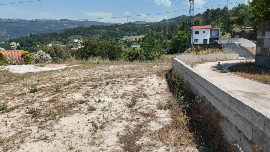 Terreno para Venda em Soalhães Foto 4