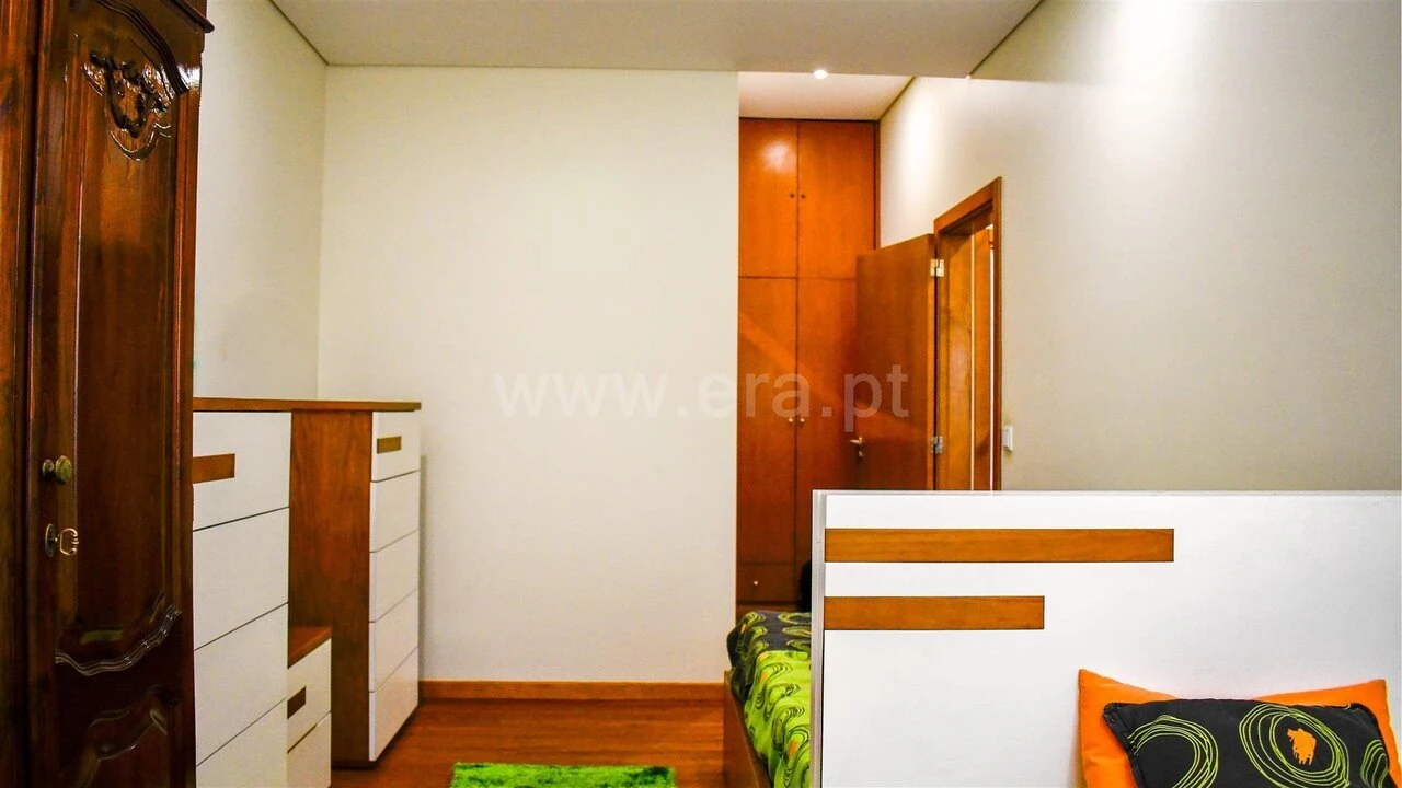 Apartamento T2 para Venda em Aveleda Foto 11