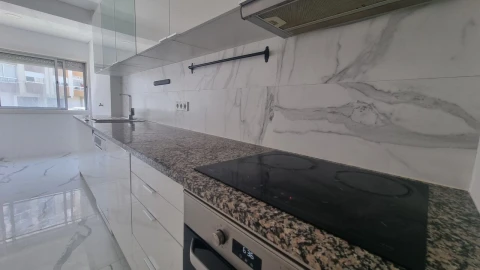 Apartamento T3 para Venda em Santa Marinha e São Pedro da Afurada