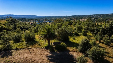 Terreno para Venda em Vila Cã