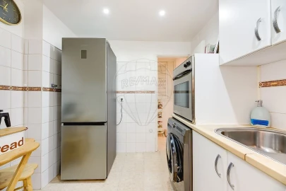 Apartamento T2 para Venda em Santa Maria Maior