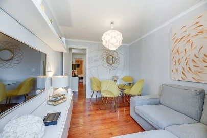 Apartamento T2 para Venda em Santa Maria Maior