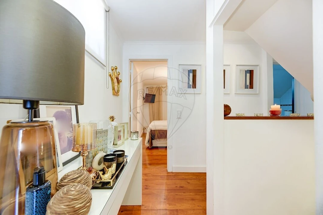 Apartamento T2 para Venda em Santa Maria Maior Foto 9